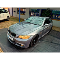 2009 BMW 320i Automatic 2009 BMW 320i Automatic