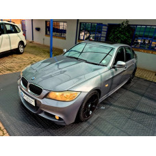 2009 BMW 320i Automatic