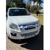 Isuzu Double Cab 2.4i LE 4x4 Canopy 2013