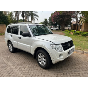 Mitsubishi Pajero 3.2diesel 5 door 7 seater